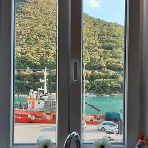 Lucie - Neu, Direkt Am Und Mit Strandzugang!!! , Plomin Kroatien